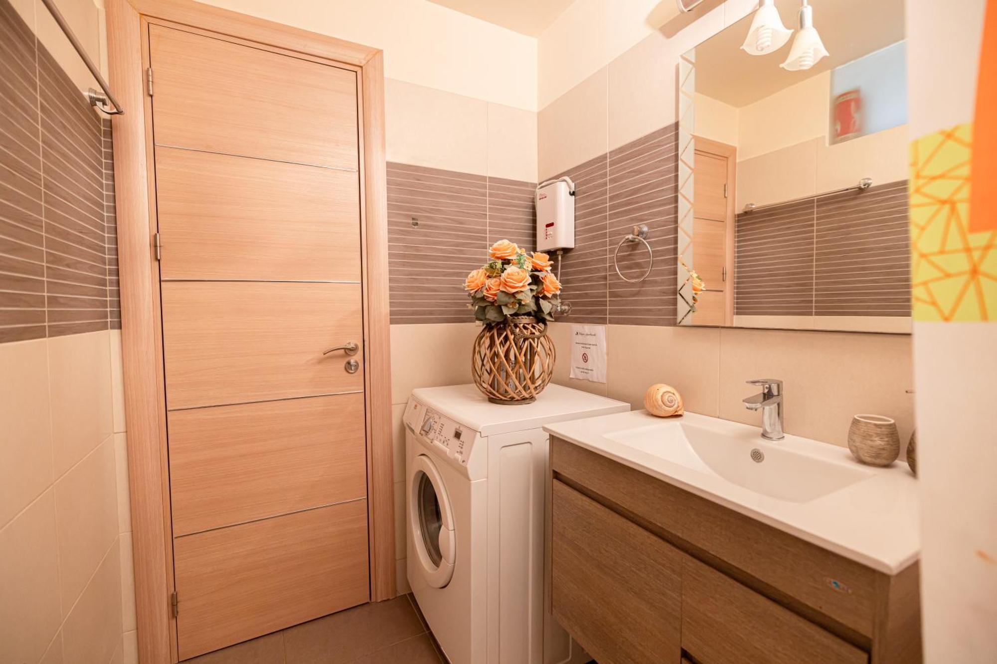 Filippos Apartments Амаринтос Екстериор снимка
