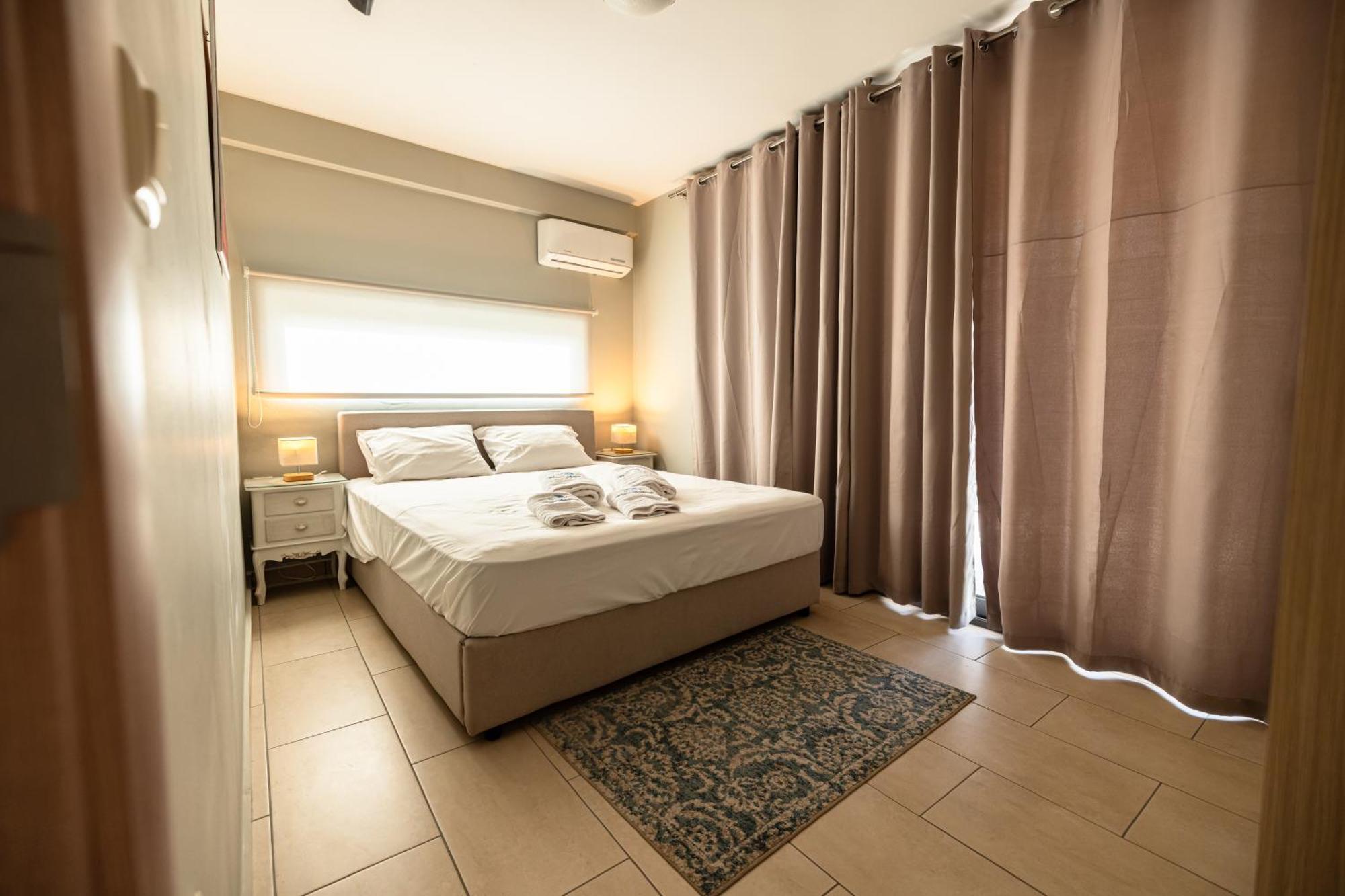 Filippos Apartments Амаринтос Екстериор снимка