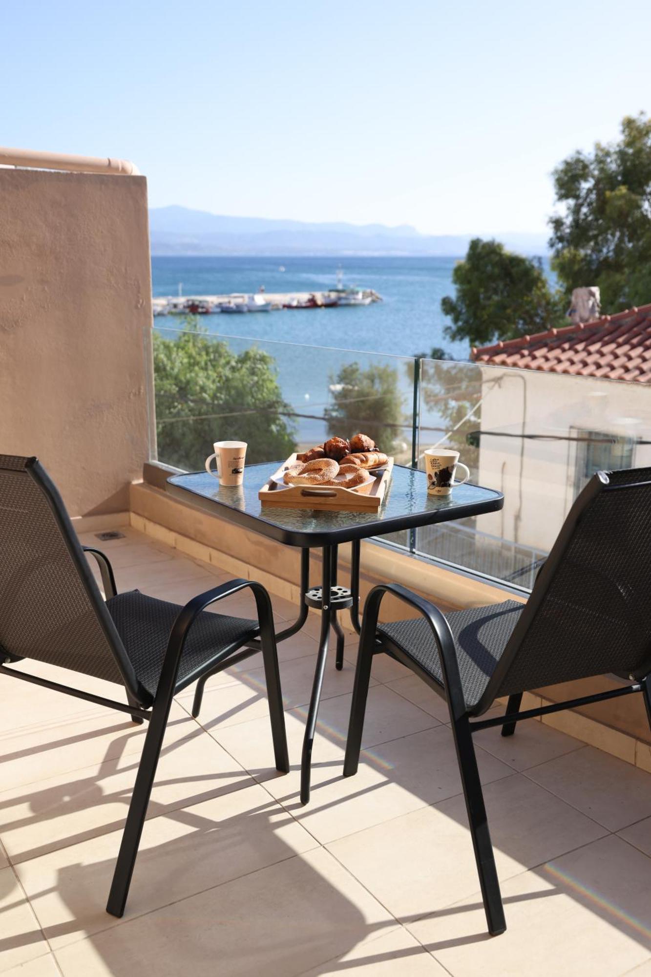 Filippos Apartments Амаринтос Екстериор снимка
